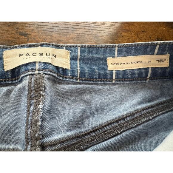 Pacsun Los Angeles super stretch shortie‎ Jean shorts size 26 - Picture 2 of 3
